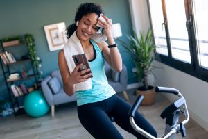 Suivez ces conseils pour optimiser votre perte de poids grâce au vélo d'appartement