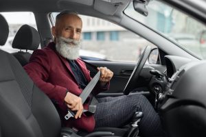 Les séniors doivent-ils continuer à conduire ?