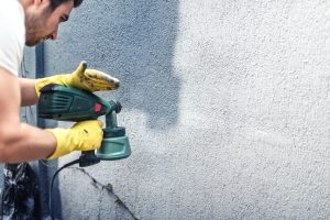 Les solutions efficaces pour lutter contre l'humidité des façades