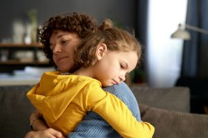 Causes, symptômes, méthodes de traitement du hoquet chez les enfants
