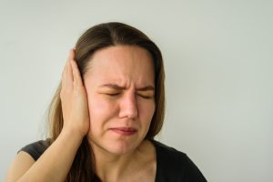 Prévention de l'otite : Conseils pour réduire les risques de récidive et de contagion