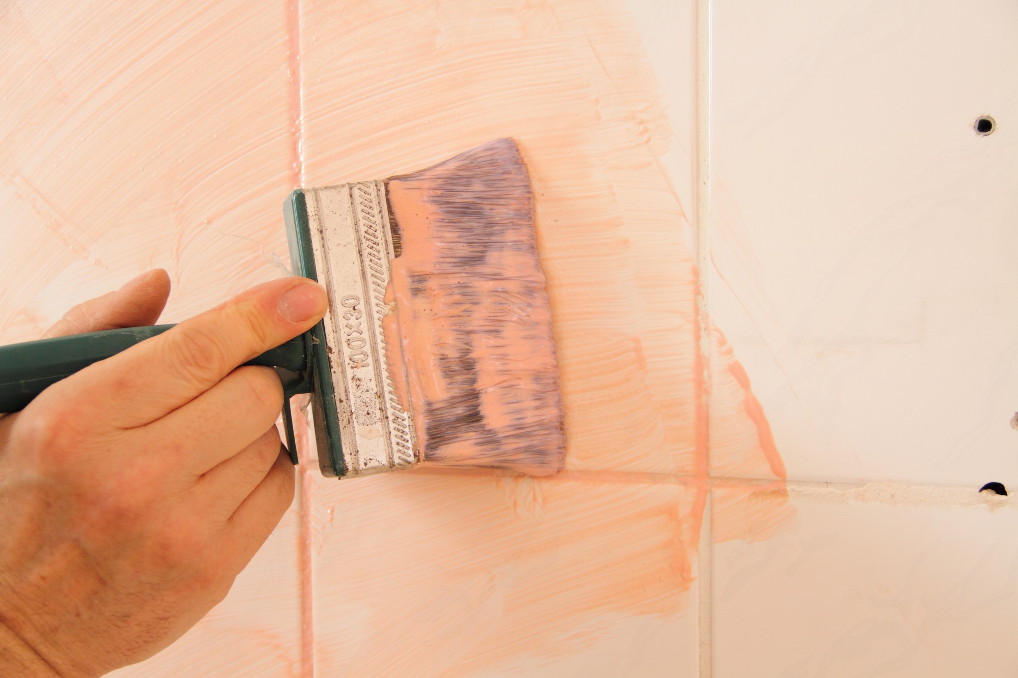 Repeindre son carrelage Avantages et inconvénients à considérer