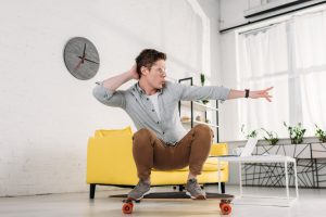 Les 8 arguments les plus entendus des hommes contre les réparations